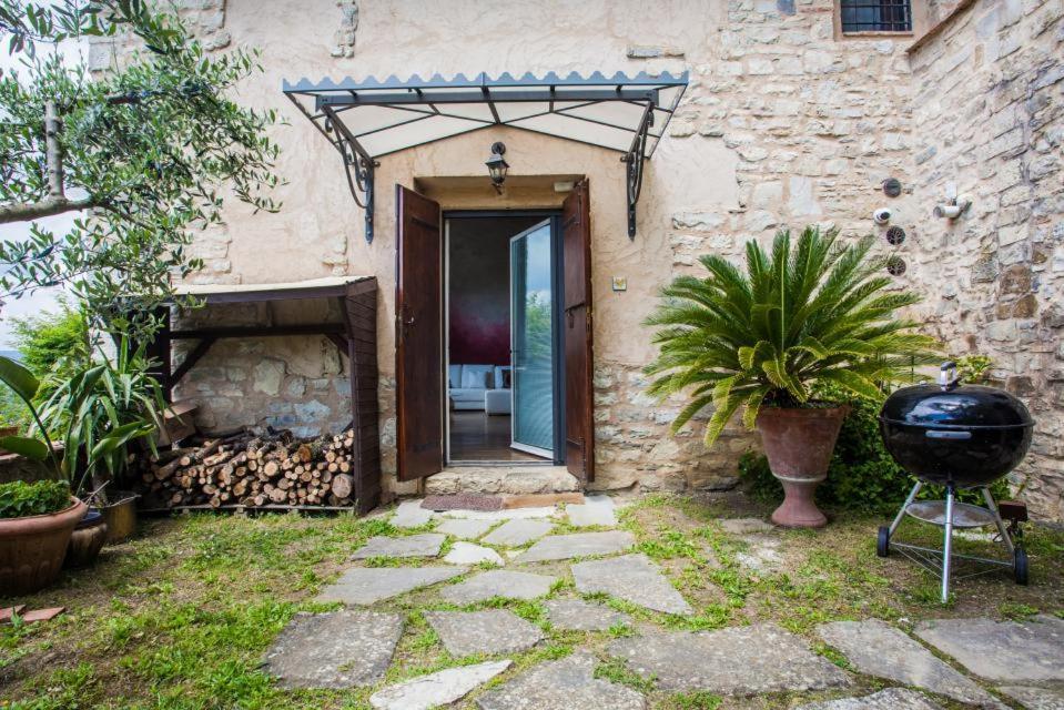 Villa Ancora Tenuta Lonciano Gualdo  Bagian luar foto